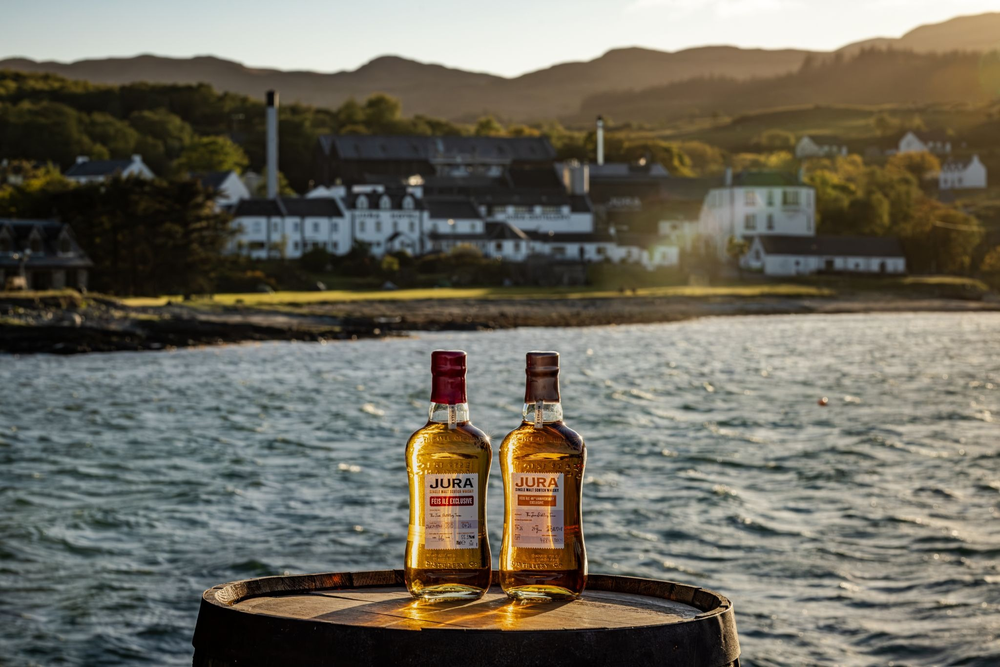 Bowmore Tempest 10yo / Dorus Mor — Dramface